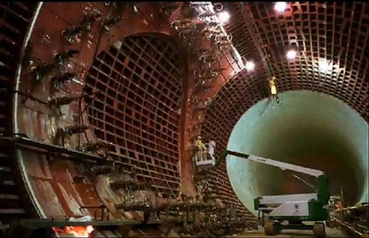 leaked-deep-underground-militart-base-photo-dulce-new-mexico